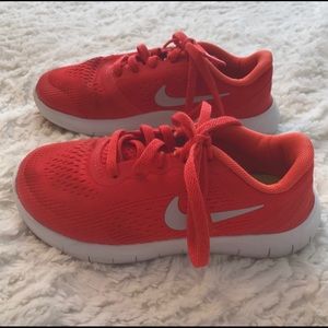 Size 11 toddler shoes